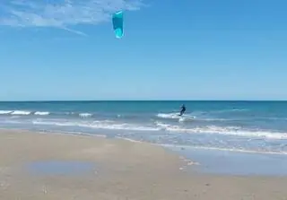 Playa y kitesurf